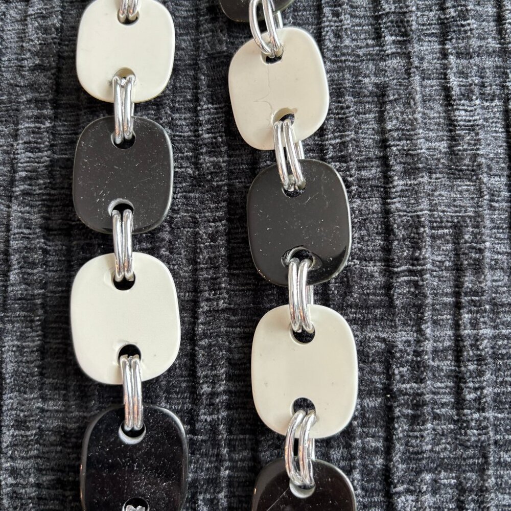 Reversible Necklace Cream Yellow Green Black White Two Style Statement Jewelry - Picture 7 of 7